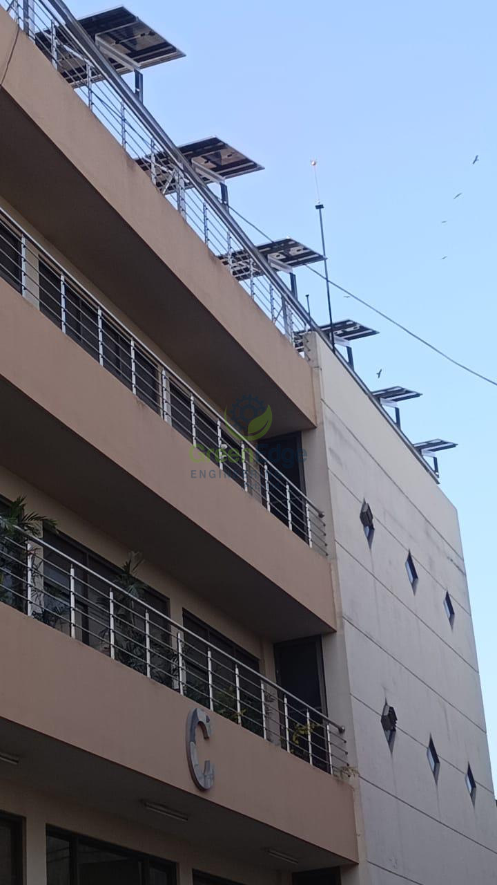 Hospital building and rooftop solar mounting
